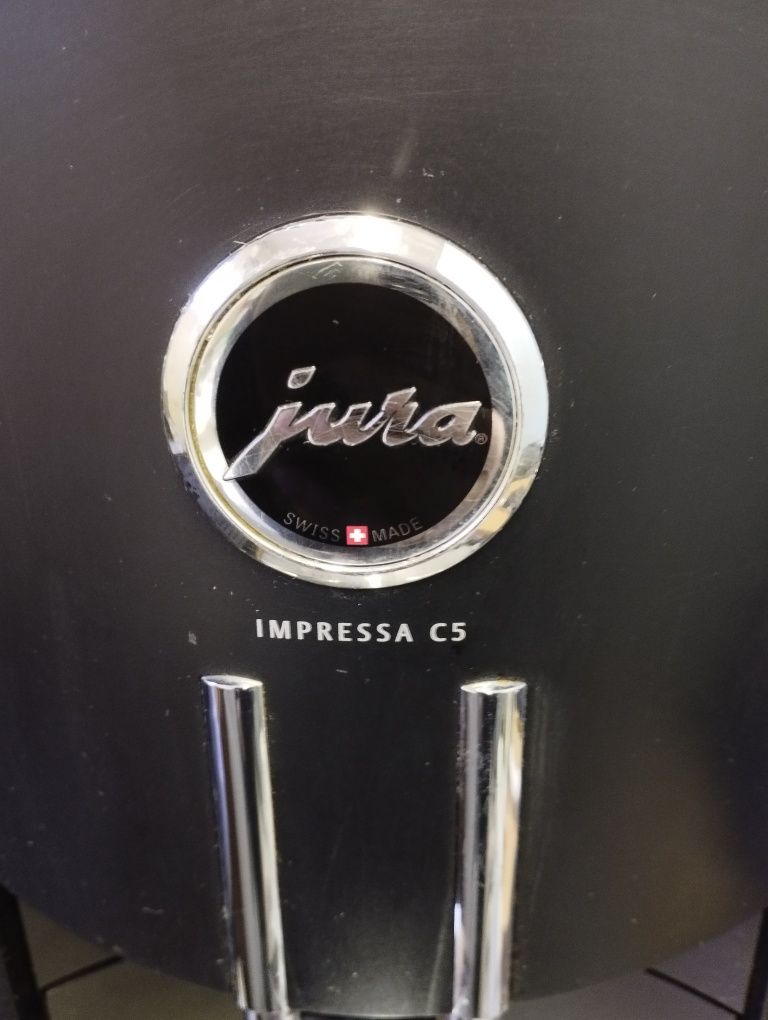 Automat de cafea Jura Impressa C5