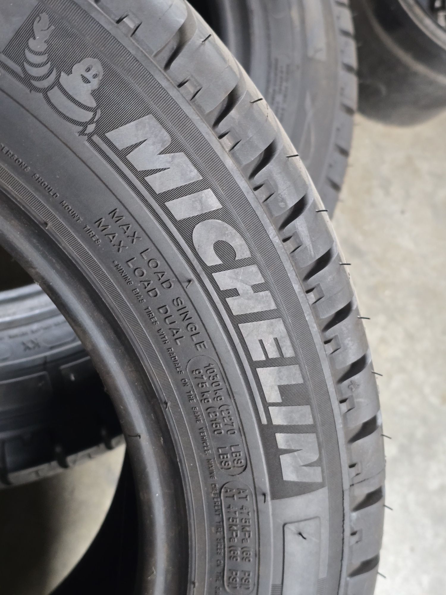 215 60 17c Michelin