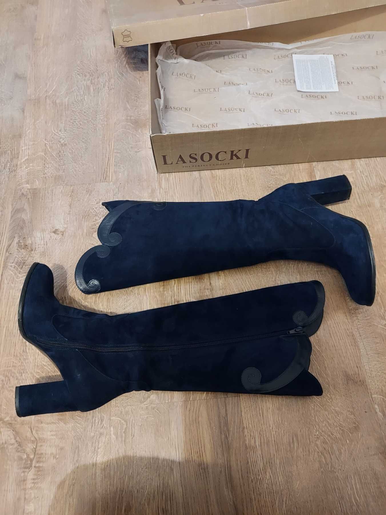•	Cizme piele naturala model deosebit