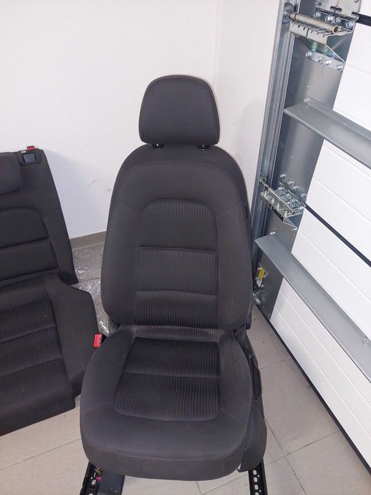 2 scaune + bancheta spate Audi A4 B8 2012