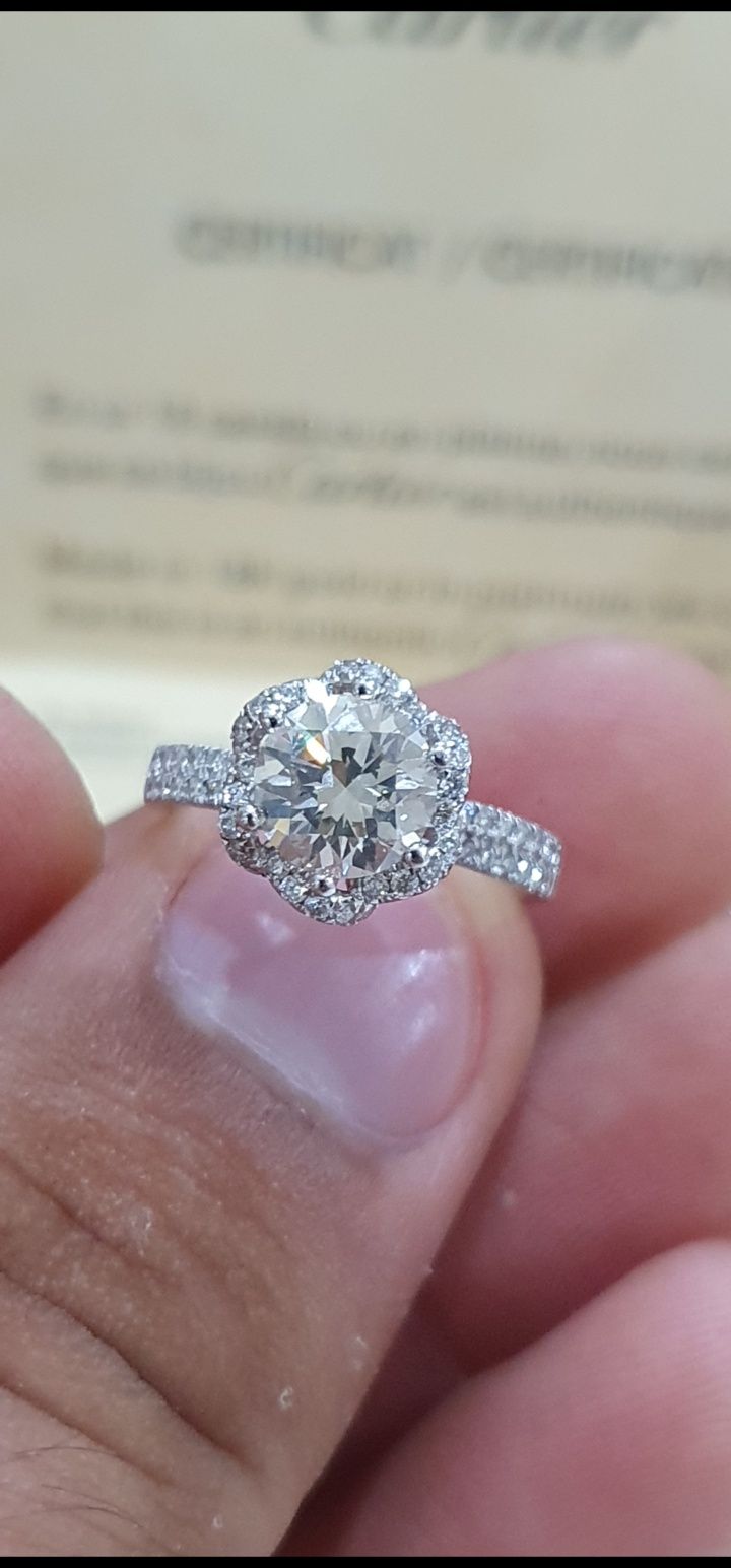 Бриллиант кольцо 1.97 ct 750 проба