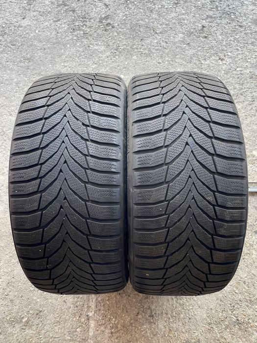 2 броя Зимни Гуми 235/40/18 NEXEN
