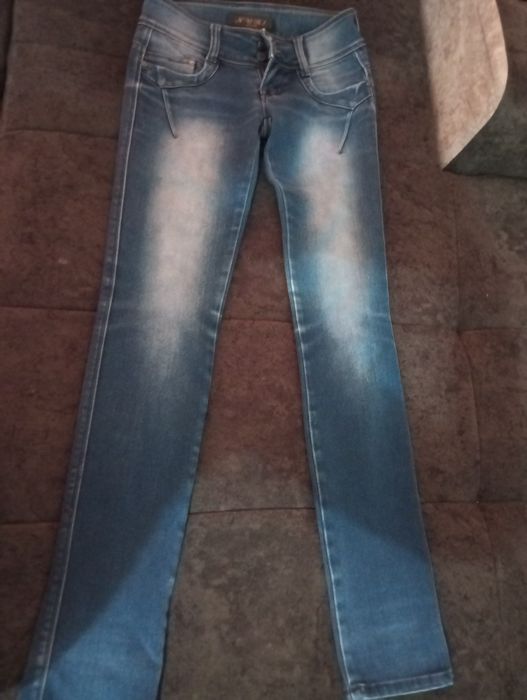 Отличного качества. Турецкие джинсы.