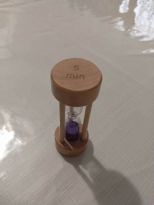 Песочные часы 5 минут • Құмсағат 5 минут