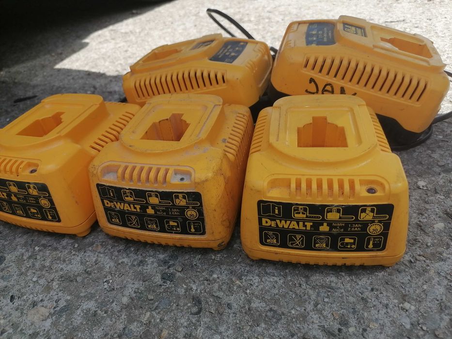 Incarcator Dewalt 18V Nicd si Li-on