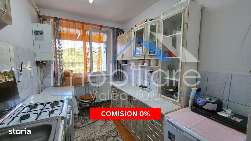 Apartament cu 2 camere decomandate – Lupeni, Strada Parângului
