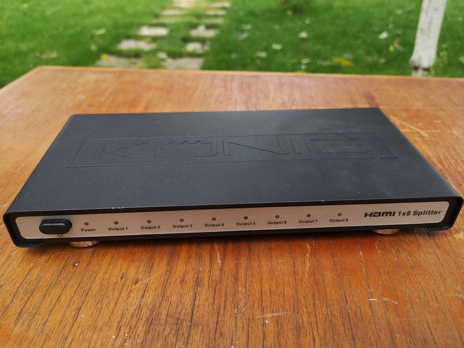 Distribuitor Switch HDMI Konig 8 porturi 4K