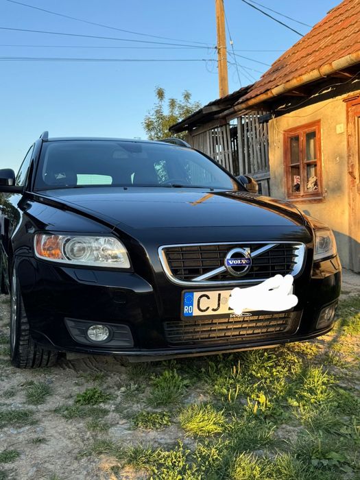 volvo v50 an fabricație 2012 114 cp