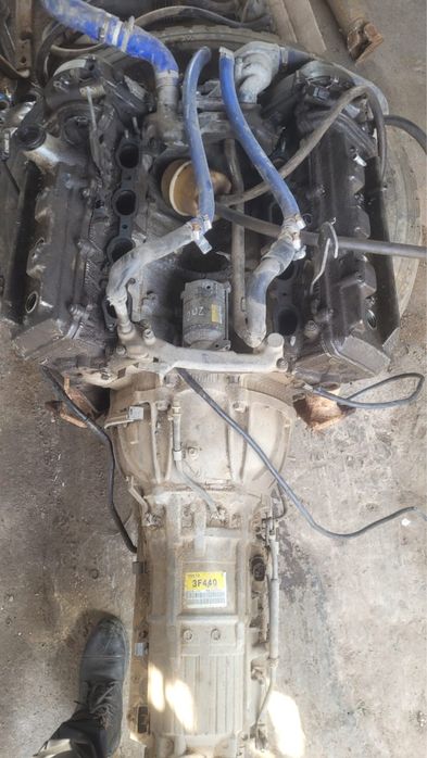 Продам двигетель 1uz fe  с комплектуюшими