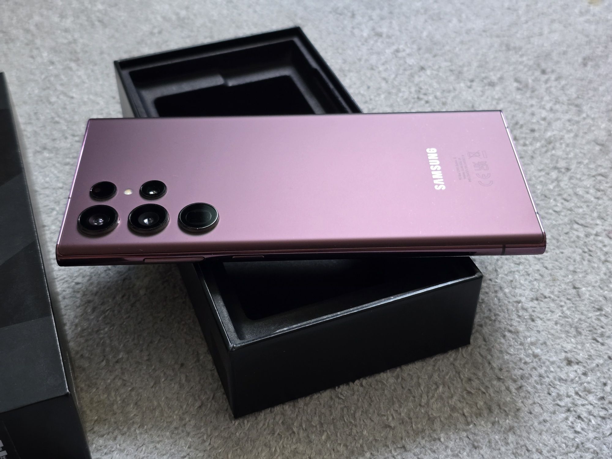 256GB Galaxy S22 Ultra Samsung