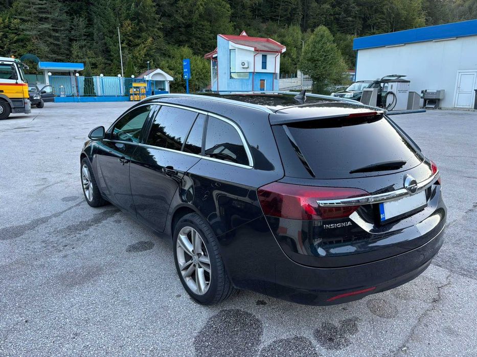 Opel Insignia Sports Tourer – 2.0 CDTI, 140 к.с., 2015 г.
