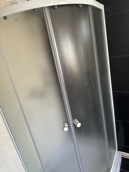 Cabina de dus noua