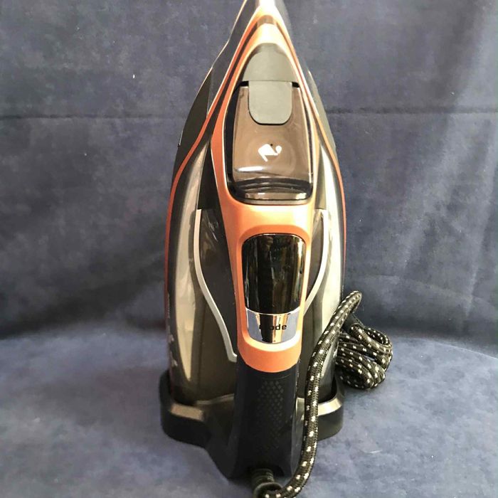 Парна ютия Rowenta Steamforce Pro 3200W