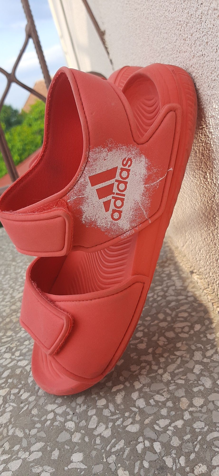 Сандали Adidas за момиче 34 номер