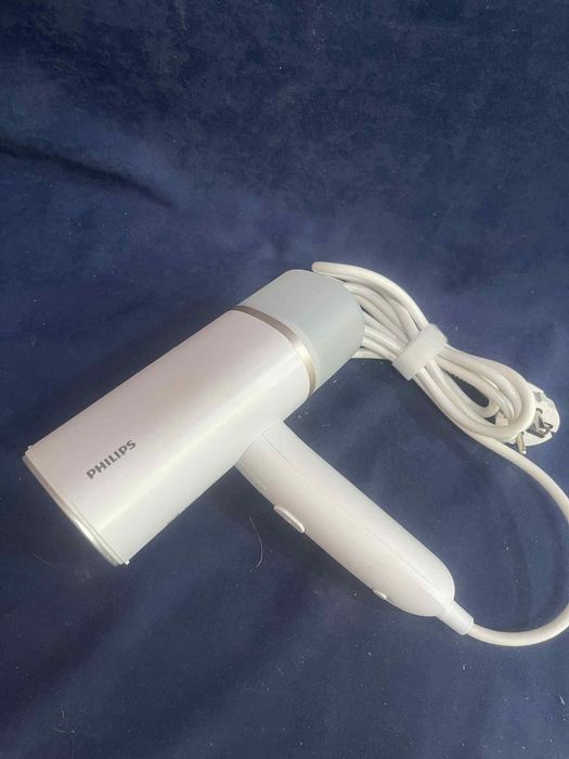 Уред за гладене с пара Philips STH3020