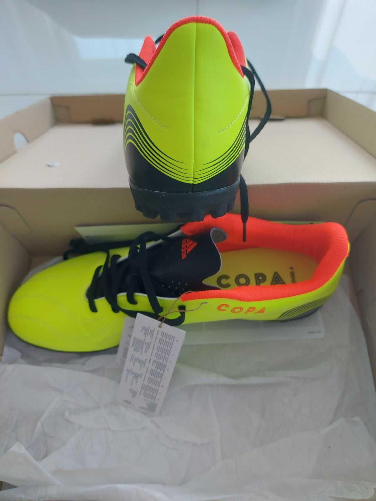Нови Футболни обувки Adidas Copa Sense - 46 2/3