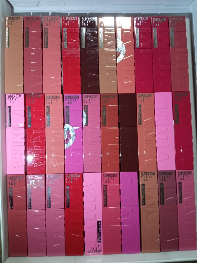 ruj Maybelline rezistent