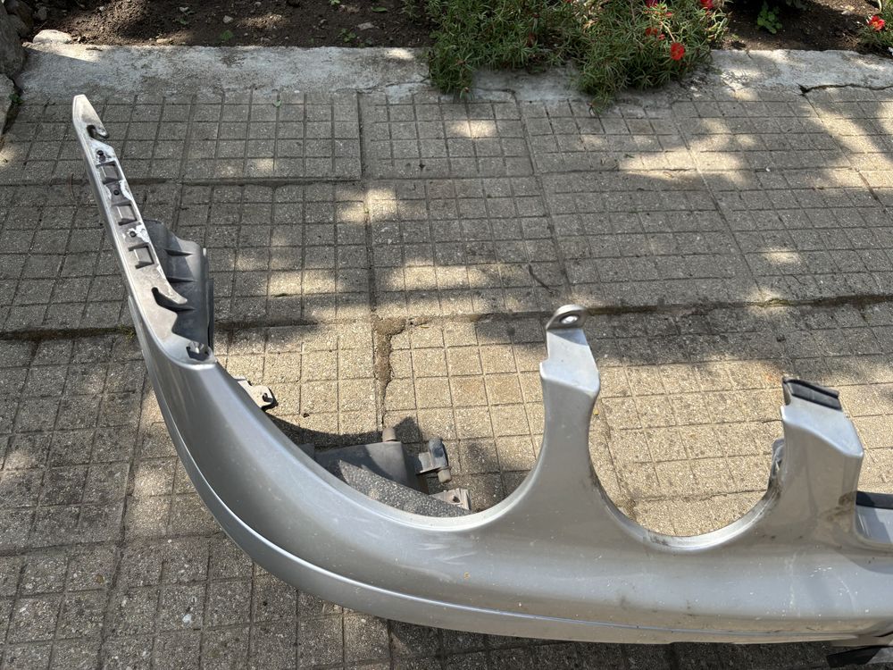 Предна броня за elegans w211