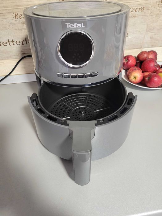 Air fryer nou folosit de 3 ori