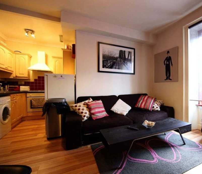 Дава се под наем Двустаен апартамент в Пловдив, Западен - 65 кв.м за 270.3 € - Снимка #1