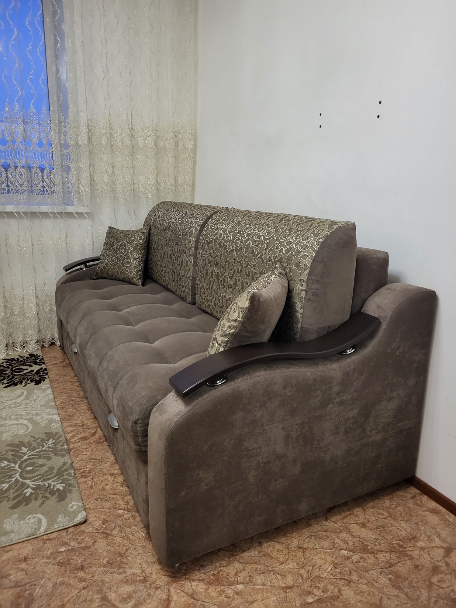 Продам диван диван