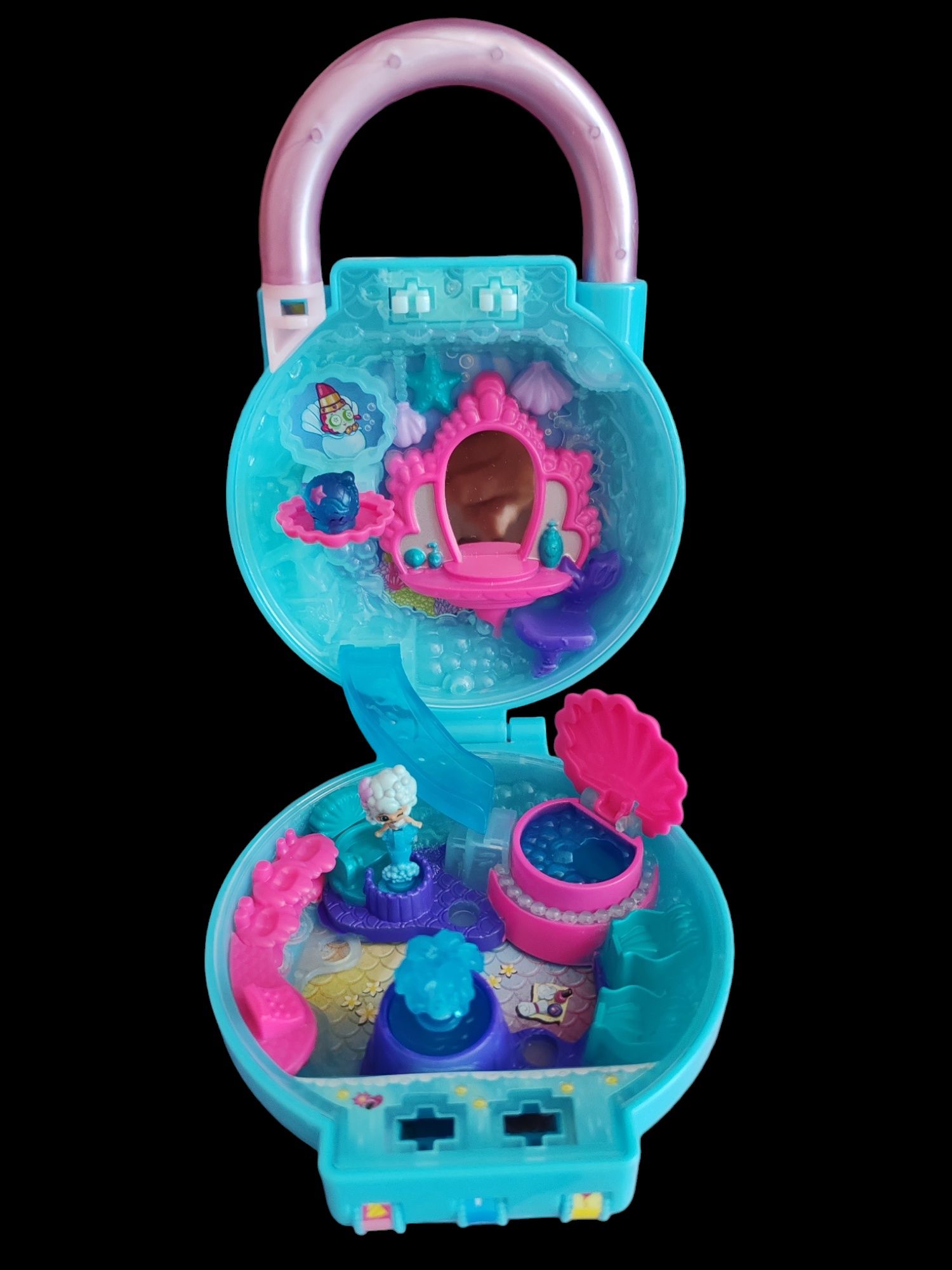 2 бр. Катинар playset - lil secrets Обща цена 20 лв.