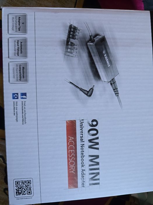 Универсальное зарядное устройство для ноутбука