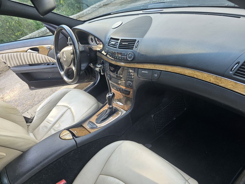 Mercedes clasa E300 ,Avangard  cutie automata , 3.0 diesel