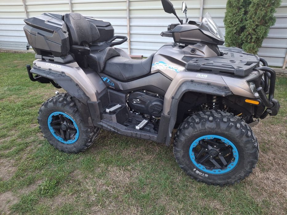Vind atv cf moto de 1000cm overland în stare de funcționare bună