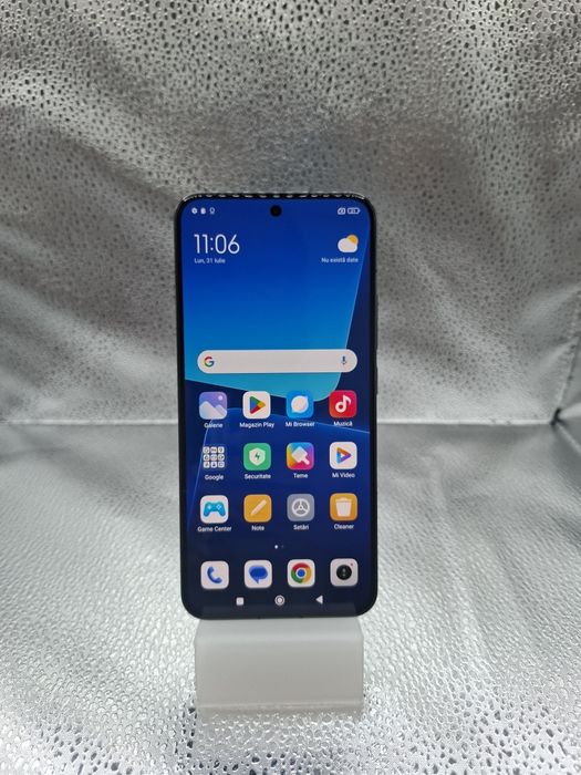 Xiaomi 13       .