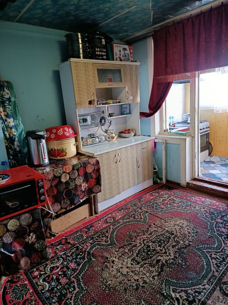 Продается квартира 4 комнатная