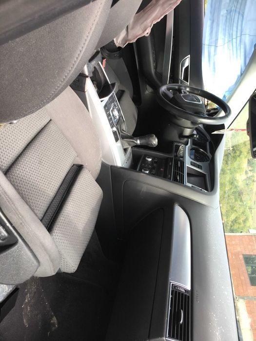 Dezmembrez/Piese Audi A6-C6 Facelift 2010 2.0 Tdi 177 CP
