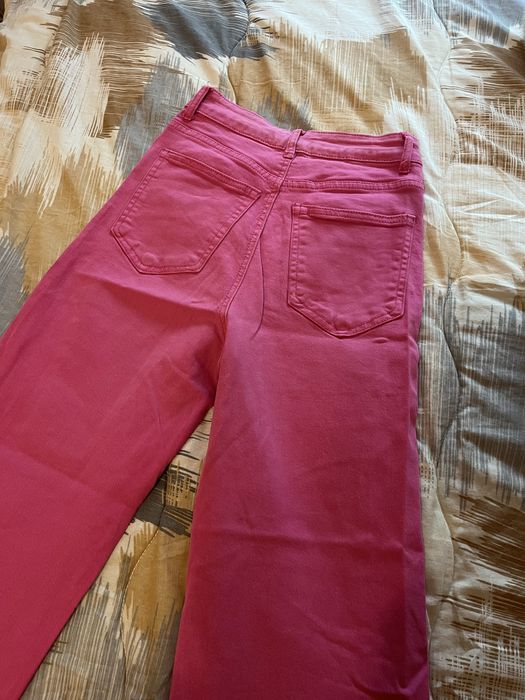 Дамски дънки с високо талия