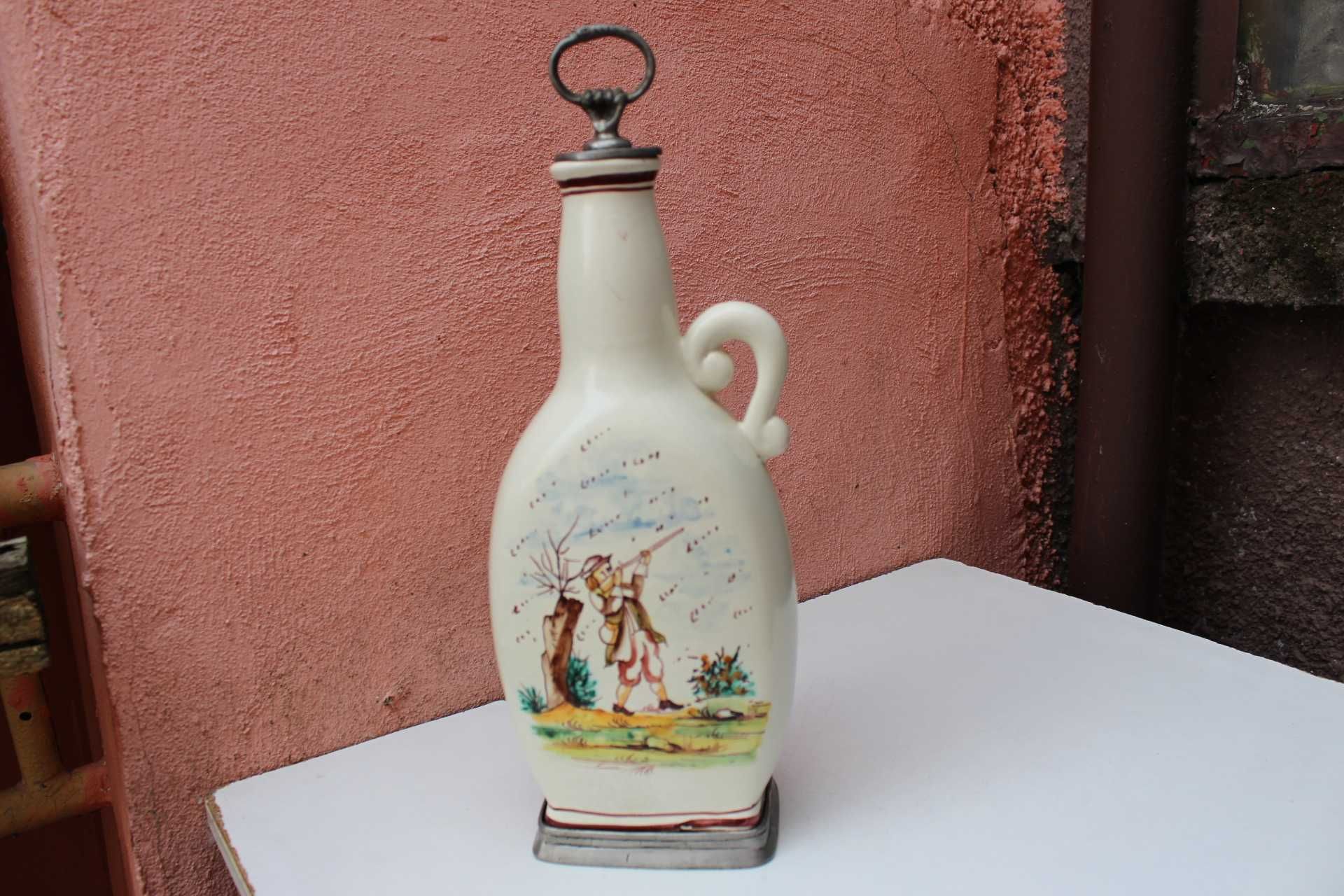 Sticla ceramica veche vanator OLANDA, prima parte secol 20