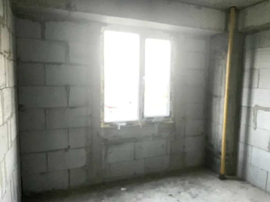 Almaz Tower Продаётся 1-комнатная квартира 30м2;  Рохат круг