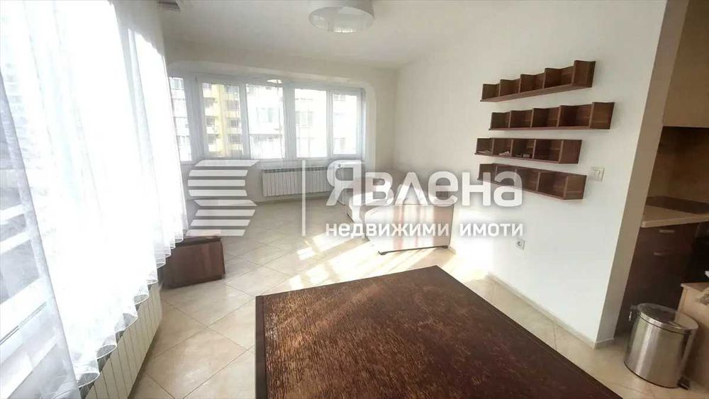 Дава се под наем Тристаен апартамент в София, Център - 92 кв.м за 433.5 € - Снимка #3