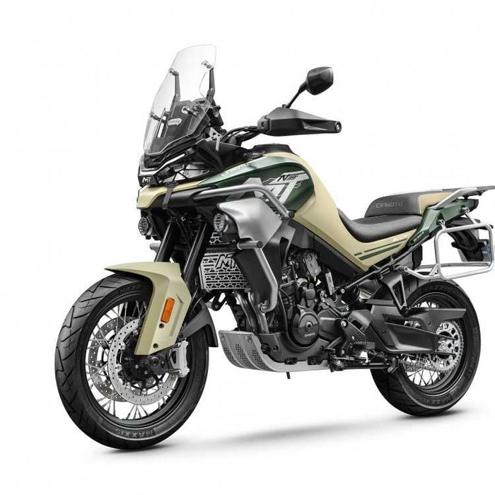 CFMOTO 800mt-мотоцикл