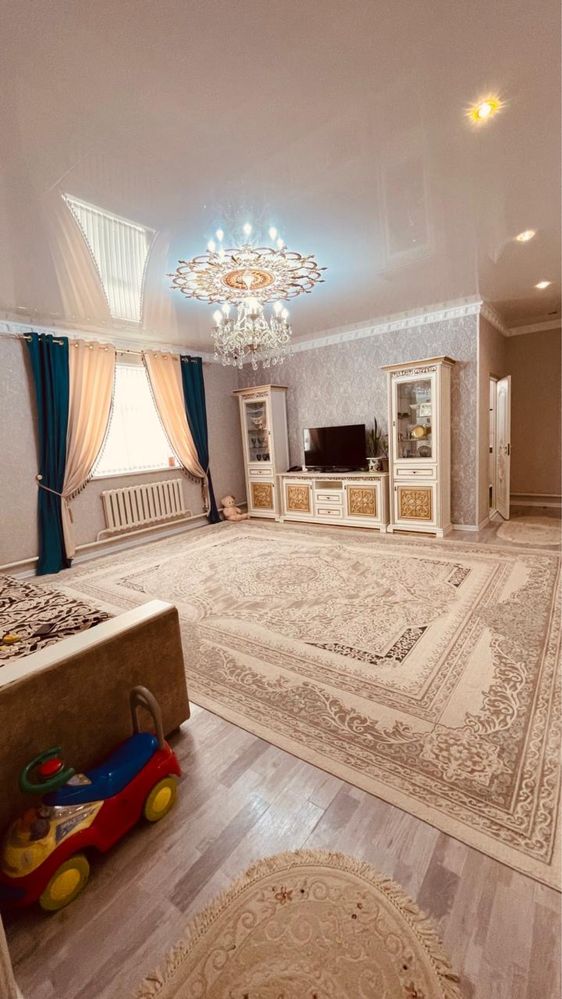 Әлфараби аймағынан жаңа мешіт қасынан жап жаңа жер үй сатылады