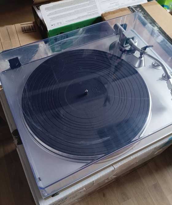 Комплект грамофон и усилвател GPO - PR 100/200