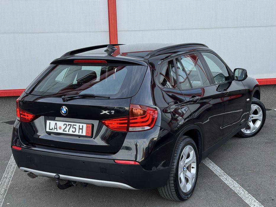 Bmw x1/X-drive/Navigatie/4x4/bi-xenon/euro5/Carlig/2.0/177 CP