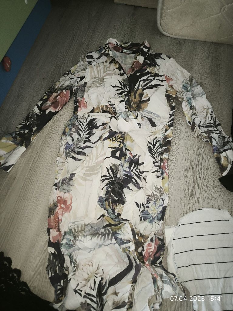 Продам женскую одежду размер 46