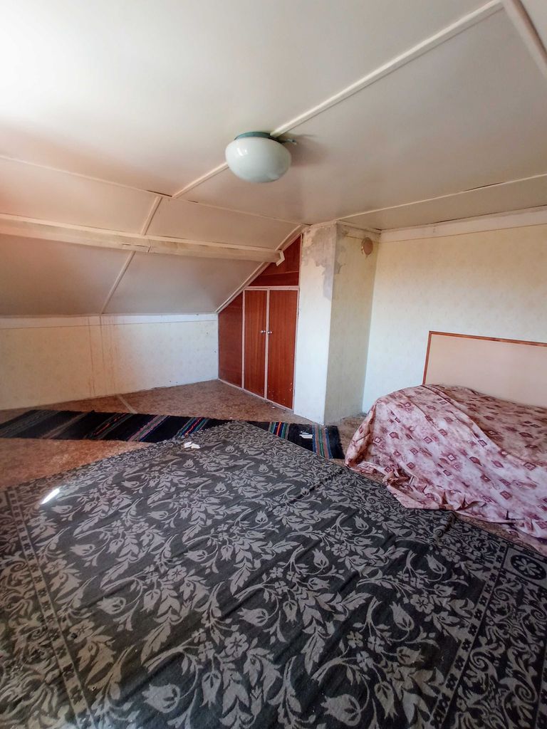 Продава се Къща в с. Минерални бани, Област Хасково - 55 кв.м за 751 €/кв.м - Снимка #17