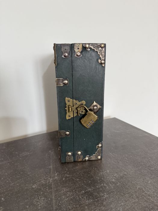 Cufar organizator bijuterii/ depozitare