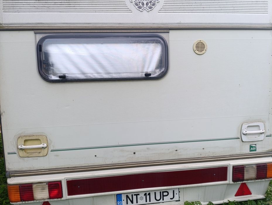 Vând rulotă înscrisă în Romania