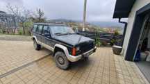 Vand Jeep XJ Cherokee din 1995 - 5.000 euro (negociabil).