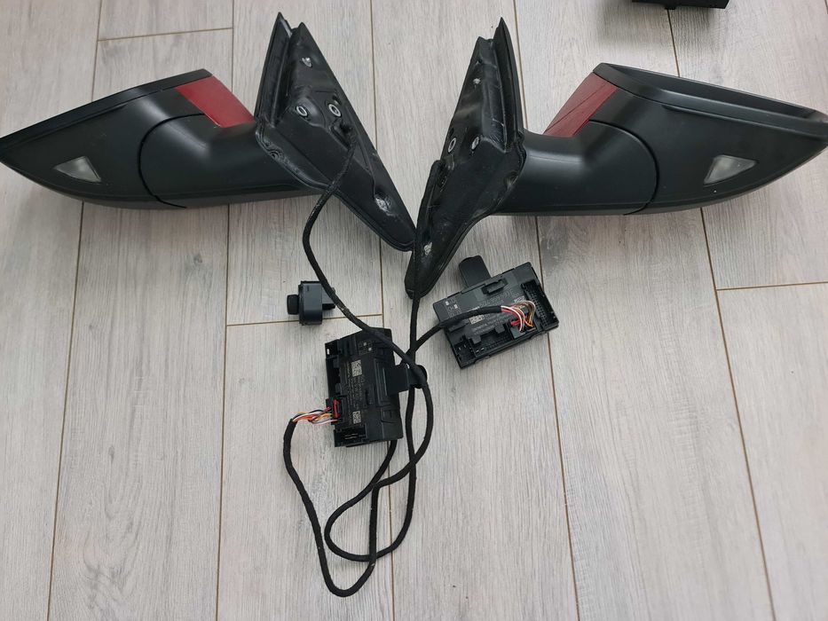 Oglinzi + calculatoare Skoda octavia 3, incalzire, rabatare si lumina