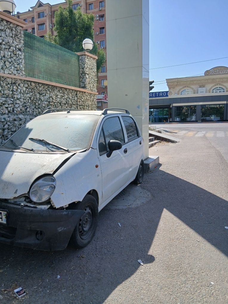 Matiz super konditsioner srochno sotiladi