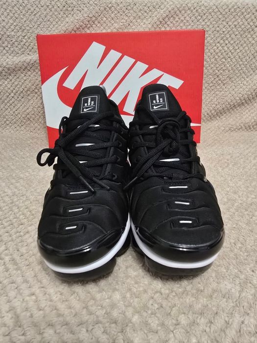 Nike Vapormax Plus nr 44 int 28 cm preț 350 lei
