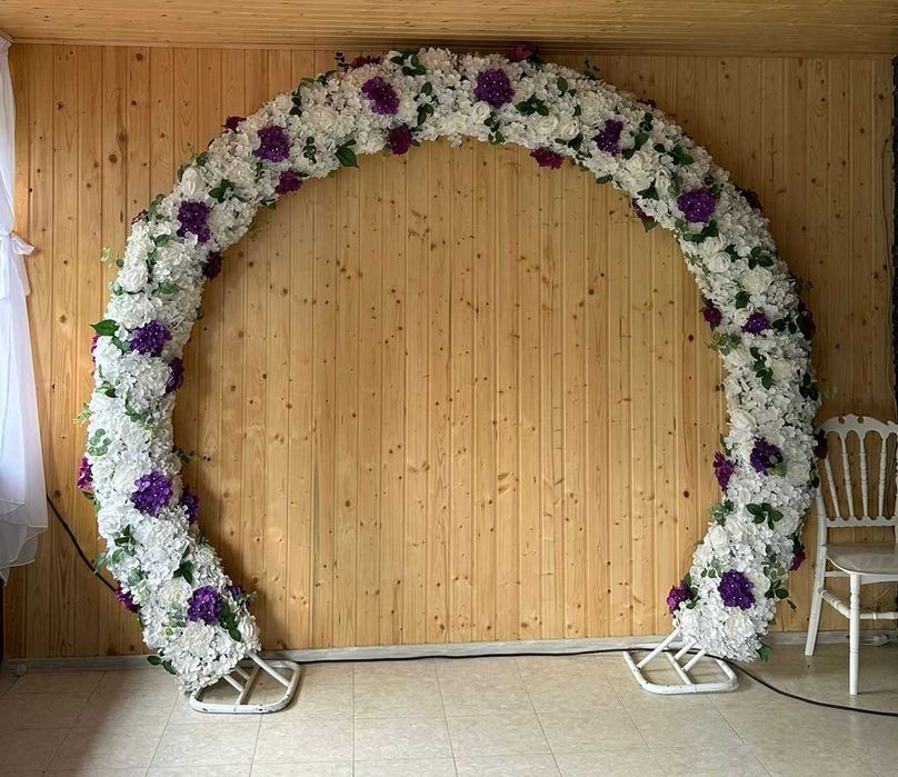 Vand 2 arcade florale plus alte accesorii de nunta