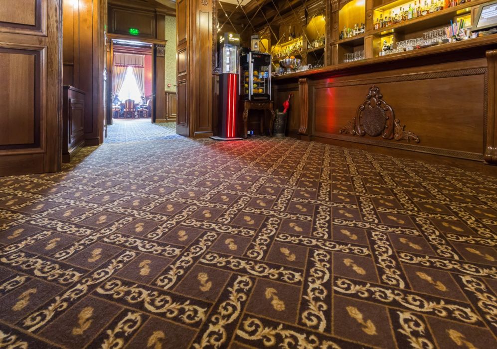 Montaj mocheta si covor Pvc,cât și curățat profesional mocheta